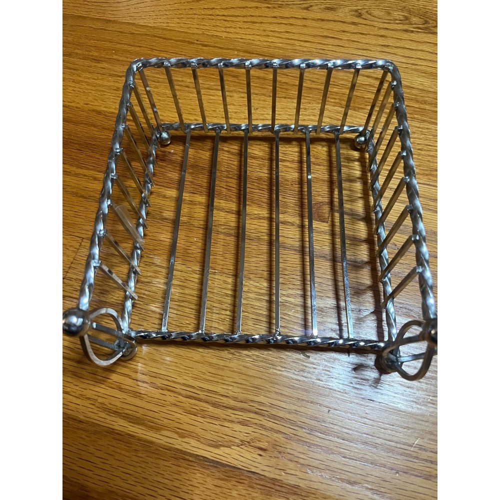 Silver Tone Metal Wire Napkin Holder Twisted Detail Square Tabletop Caddy